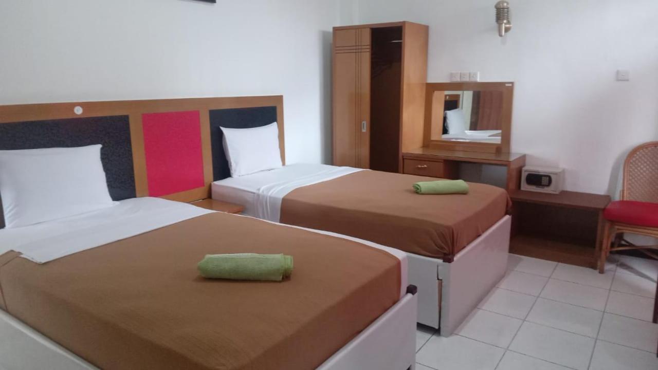 Hotel Asia Bukittinggi Buitenkant foto