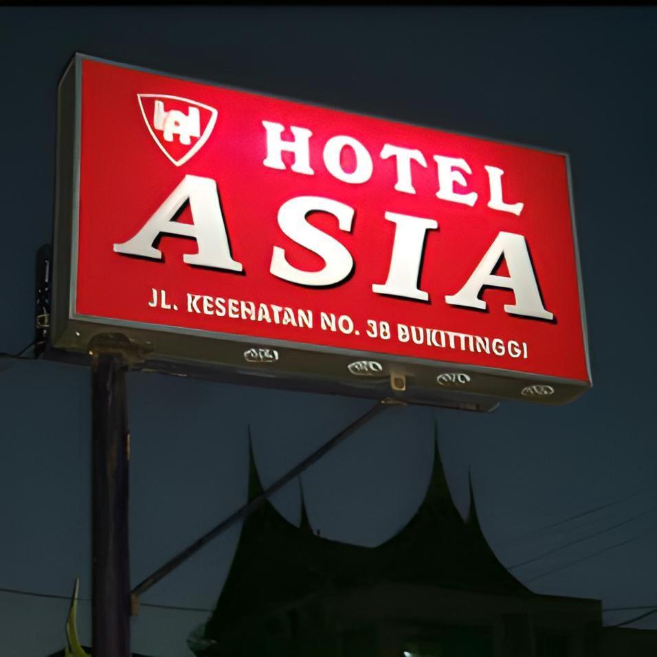 Hotel Asia Bukittinggi Buitenkant foto